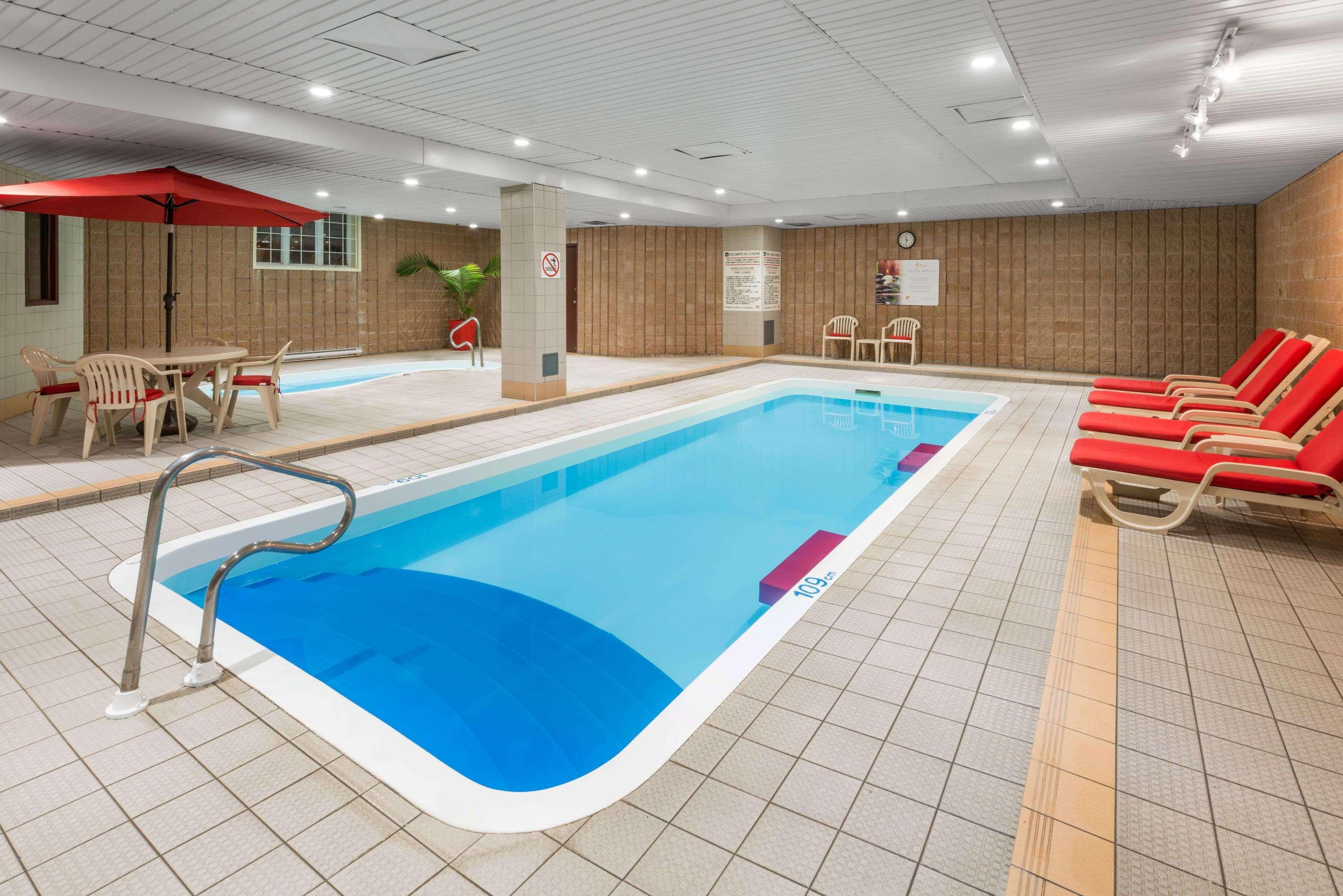Ramada Plaza By Wyndham Gatineau/Manoir Du Casino Hotell Exteriör bild